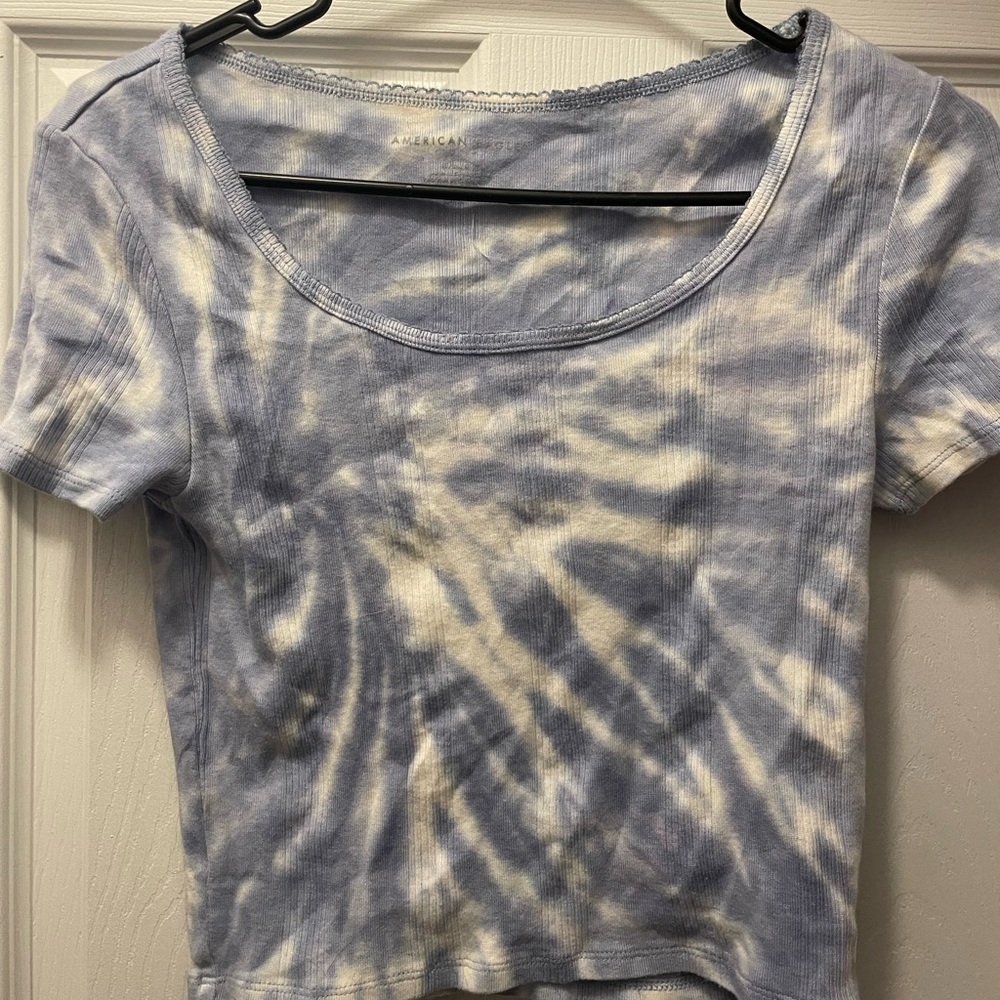 American Eagle Cropped Shirt